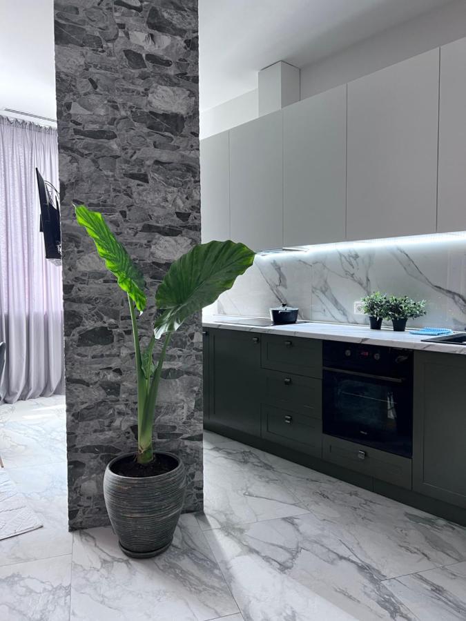 Apartment In Axis Towers, Tbilisi Business Center Ngoại thất bức ảnh