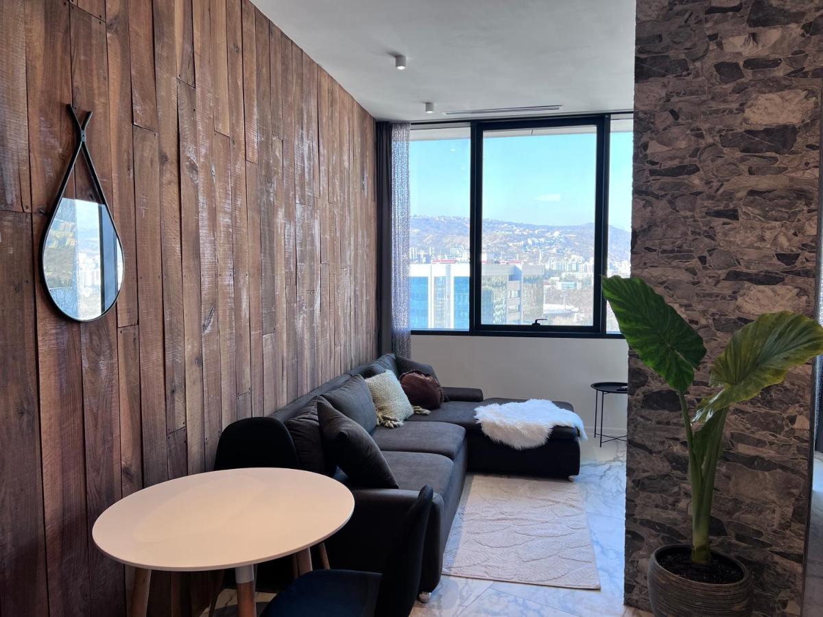 Apartment In Axis Towers, Tbilisi Business Center Ngoại thất bức ảnh